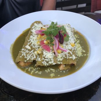 El Xangarrito - Chicken enchiladas with green sauce - Mexican Near Me - Chicago, Illinois El Xangarrito - Chicken enchiladas with green sauce - Mexican Near Me - Chicago, Illinois