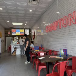 Compton's