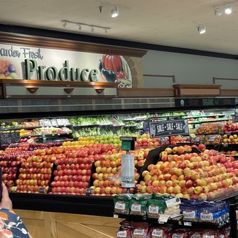Stater Bros. Markets - Fresh Produce - Grocery Near Me - Moreno Valley, California
