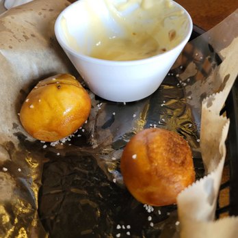 Lil Beaver Brewery - What's left of our pretzel bites - Breweries Near Me - Bloomington, Illinois Lil Beaver Brewery - What's left of our pretzel bites - Breweries Near Me - Bloomington, Illinois