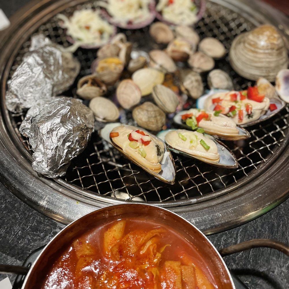 Burnin' Shell - Seafood Near Me - Los Angeles, California Burnin' Shell - Seafood Near Me - Los Angeles, California