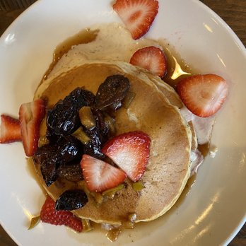 Another Broken Egg Cafe - Cafes Near Me - Lake Mary, Florida