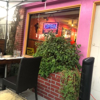 Mi Mexico Restaurant - Outdoor seating - Mexican Near Me - Bakersfield, California Mi Mexico Restaurant - Outdoor seating - Mexican Near Me - Bakersfield, California