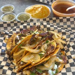 Tacos El Ruizeñor - Quesabirria