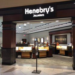 Henebry’s Diamond Jewelers