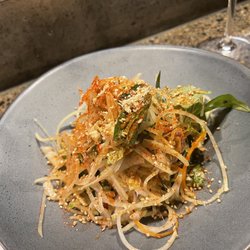 Lucy Liu Kitchen and Bar - Papaya salad