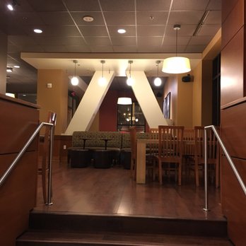 Starbucks - Open seating - Coffee & Tea Near Me - St Louis, Missouri