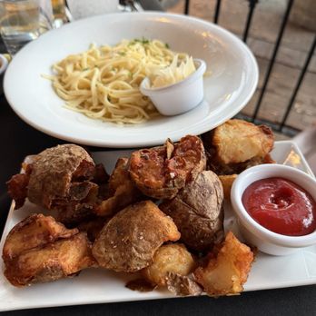 Belford's Savannah - Kids butter noodles - Steakhouses Near Me - Savannah, Georgia