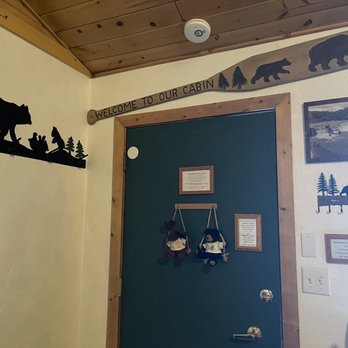 Fireside Lodge - Cute decor - Hotels Near Me - South Lake Tahoe, California Fireside Lodge - Cute decor - Hotels Near Me - South Lake Tahoe, California