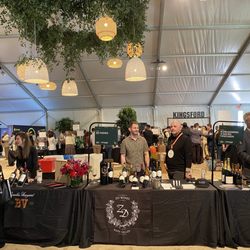Pebble Beach - Wine and liquor displays