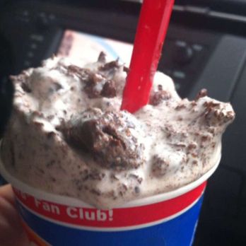 Dairy Queen - Peanut Cluster Blizzard - made right - Ice Cream & Frozen Yogurt Near Me - San Benito, Texas Dairy Queen - Peanut Cluster Blizzard - made right - Ice Cream & Frozen Yogurt Near Me - San Benito, Texas