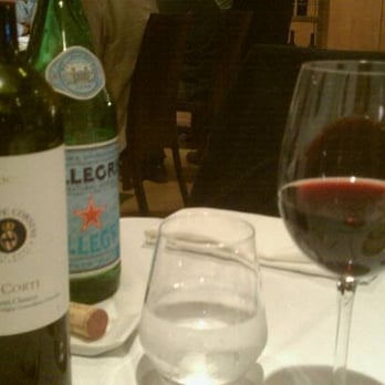 Bernini Honolulu - Bottle of Chianti and San Pellegrino - Italian Near Me - Honolulu, Hawaii