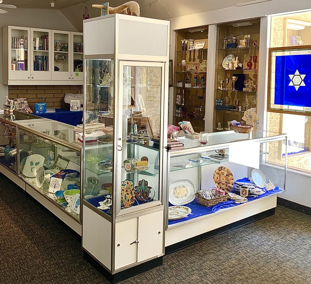 TEMPLE CHAI JUDAICA GIFT SHOP Updated October 2024 56 Photos 4645