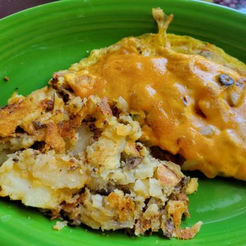 Molly's Souper - Kitchen Sink Omelet - Breakfast & Brunch Near Me - Upland, California