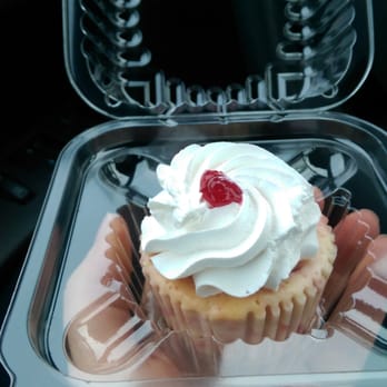 Something Sweet by Maddie Lu - Raspberry cheesecake cupcake. - Desserts Near Me - Coon Rapids, Minnesota Something Sweet by Maddie Lu - Raspberry cheesecake cupcake. - Desserts Near Me - Coon Rapids, Minnesota