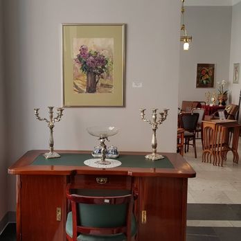 City - Antik Oliver Hunter - Antiques Near Me - Vienna, 9 City - Antik Oliver Hunter - Antiques Near Me - Vienna, 9