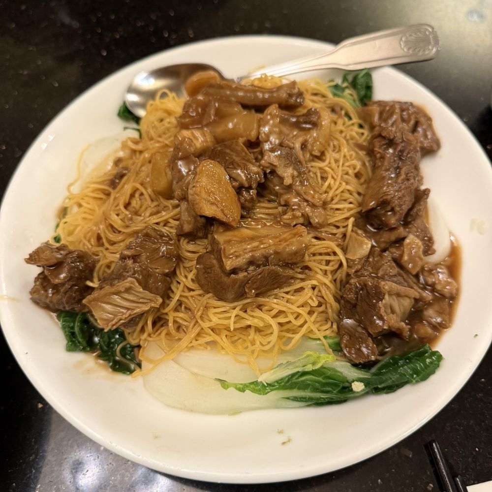 Beef stew lo mein