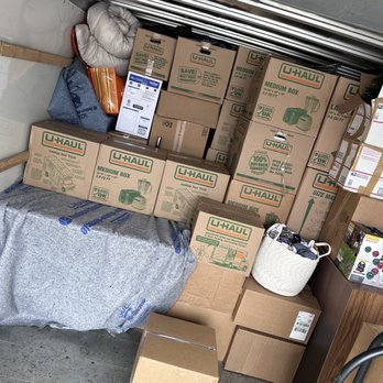 Lone Star Moving And Storage - Loading truck to Kansas City. - Movers Near Me - Mansfield, Texas Lone Star Moving And Storage - Loading truck to Kansas City. - Movers Near Me - Mansfield, Texas