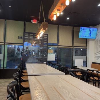 Singas Famous Pizza - Pizza Near Me - East Windsor, New Jersey Singas Famous Pizza - Pizza Near Me - East Windsor, New Jersey