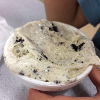 Disfruta - Cookies and cream ice cream - Desserts Near Me - Oceanside, California Disfruta - Cookies and cream ice cream - Desserts Near Me - Oceanside, California