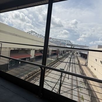Riverwalk Outlets - Shopping Centers Near Me - New Orleans, Louisiana Riverwalk Outlets - Shopping Centers Near Me - New Orleans, Louisiana