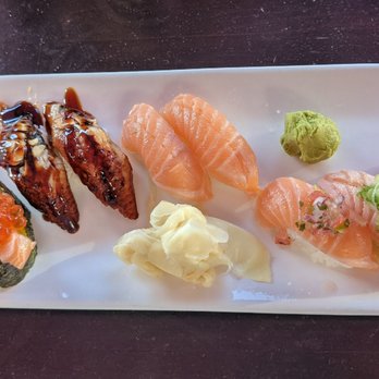 SushiStop Pasadena - Oyako + eel + salmon + salmon trio - Sushi Bars Near Me - Pasadena, California SushiStop Pasadena - Oyako + eel + salmon + salmon trio - Sushi Bars Near Me - Pasadena, California