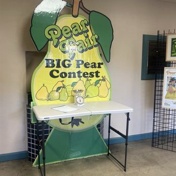 Pear Fair - Who's got that BIG ol' pear? - Festivals Near Me - Courtland, California
