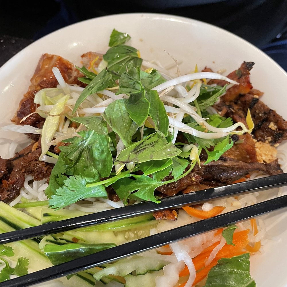 Pho 75 - Combo Noodle bowl - Vietnamese Near Me - Aurora, Colorado Pho 75 - Combo Noodle bowl - Vietnamese Near Me - Aurora, Colorado
