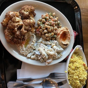 Aladdin Mediterranean Grill - Veggie sides and saffron rice - Mediterranean Near Me - Houston, Texas