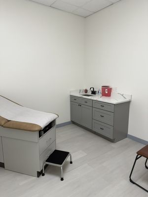 URGENT CARE FAMILY CLINIC - Updated July 2026 - 13 Photos - 566 Cypress ...