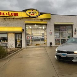Aurora Oil & Lube