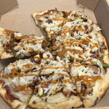 Wild & Raw - BBQ chicken pizza with vegan cheese - Juice Bars & Smoothies Near Me - Ormond Beach, Florida