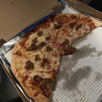 Pizza Factory - $30, greasy, soggy, bland, small for a large - Pizza Near Me - Lone Pine, California Pizza Factory - $30, greasy, soggy, bland, small for a large - Pizza Near Me - Lone Pine, California