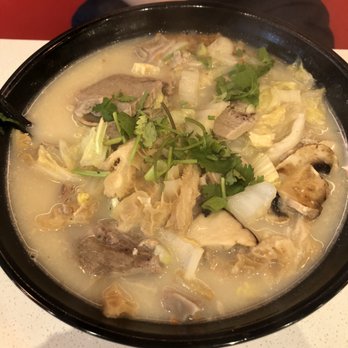 Deer Garden Signatures - Original fish soup with sweet potato crystal noodles and sliced beef brisket + beef tripe topping - Chinese Near Me - Toronto, Ontario Deer Garden Signatures - Original fish soup with sweet potato crystal noodles and sliced beef brisket + beef tripe topping - Chinese Near Me - Toronto, Ontario