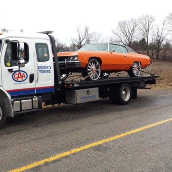 Brown's Towing - Photo - Towing Near Me - Port Hope, Ontario Brown's Towing - Photo - Towing Near Me - Port Hope, Ontario