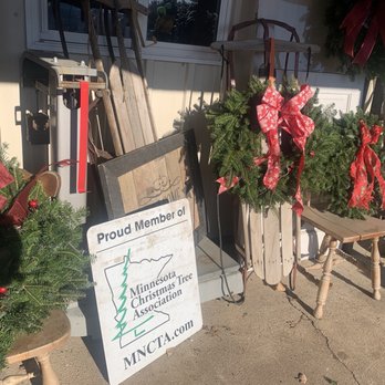 Goldenman Tree Farm - Cute wreaths for sale. - Christmas Trees Near Me - Zimmerman, Minnesota Goldenman Tree Farm - Cute wreaths for sale. - Christmas Trees Near Me - Zimmerman, Minnesota