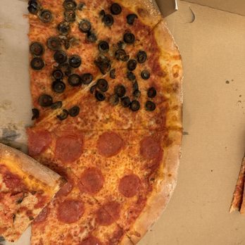 Parma Pizzeria Napoletana - New York pizza - half olives and half pepperoni - Pizza Near Me - Thousand Oaks, California