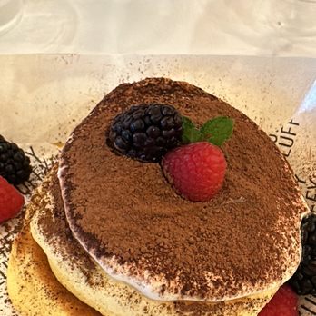 Fluffy Fluffy Dessert Cafe - Tiramisu Soufflé - Desserts Near Me - Duluth, Georgia