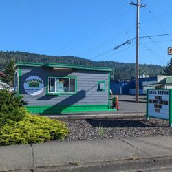 Java Break - Exterior. Located in the Lea Schwab parking lot.