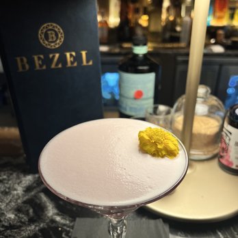 BEZEL Bar - Cocktail Bars Near Me - Denver, Colorado