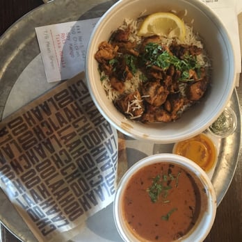 Choolaah - The chicken tikka meal with a naan. So satisfying! - Indian Near Me - Beachwood, Ohio