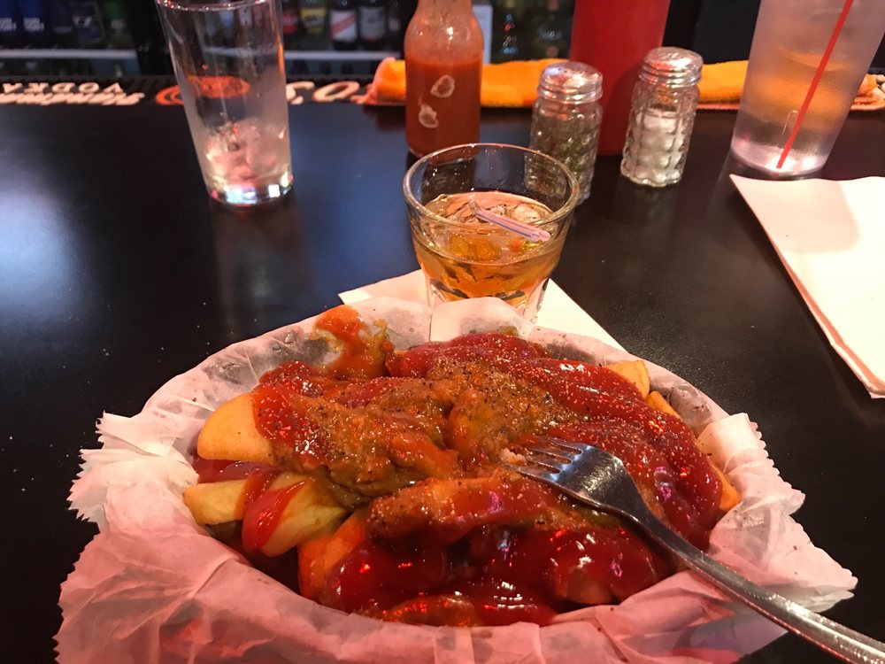 MOTOR CITY SPORTS BAR & GRILL 12 Photos & 23 Reviews 21231 Mound Rd