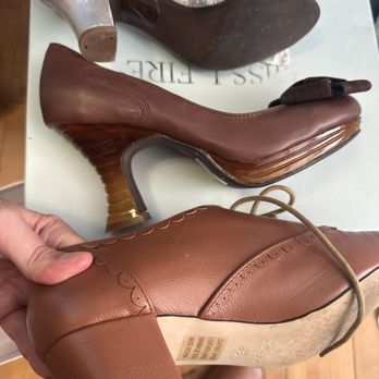 Shoe Doctor - Soles good as new - Shoe Repair Near Me - Los Angeles, California Shoe Doctor - Soles good as new - Shoe Repair Near Me - Los Angeles, California