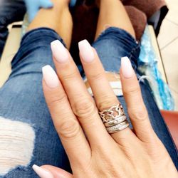 LA-1 Nail Spa - Blushing with this fresh pick