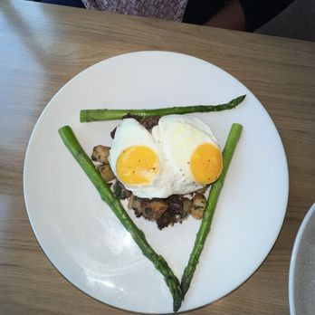 Surf Restaurant - Filet and eggs - Seafood Near Me - Woburn, Massachusetts Surf Restaurant - Filet and eggs - Seafood Near Me - Woburn, Massachusetts