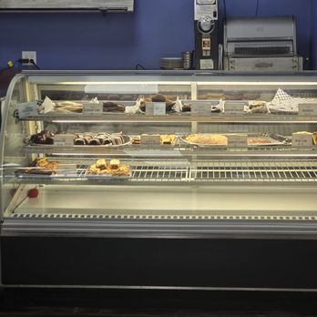 Pierce Creek - Desert display ( must try the brownie and upside-down cupcake) - Burgers Near Me - Creve Coeur, Missouri Pierce Creek - Desert display ( must try the brownie and upside-down cupcake) - Burgers Near Me - Creve Coeur, Missouri