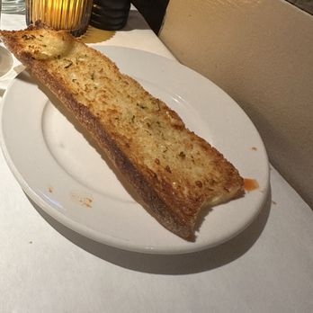 Townhouse - Rock solid garlic bread - New American Near Me - Emeryville, California