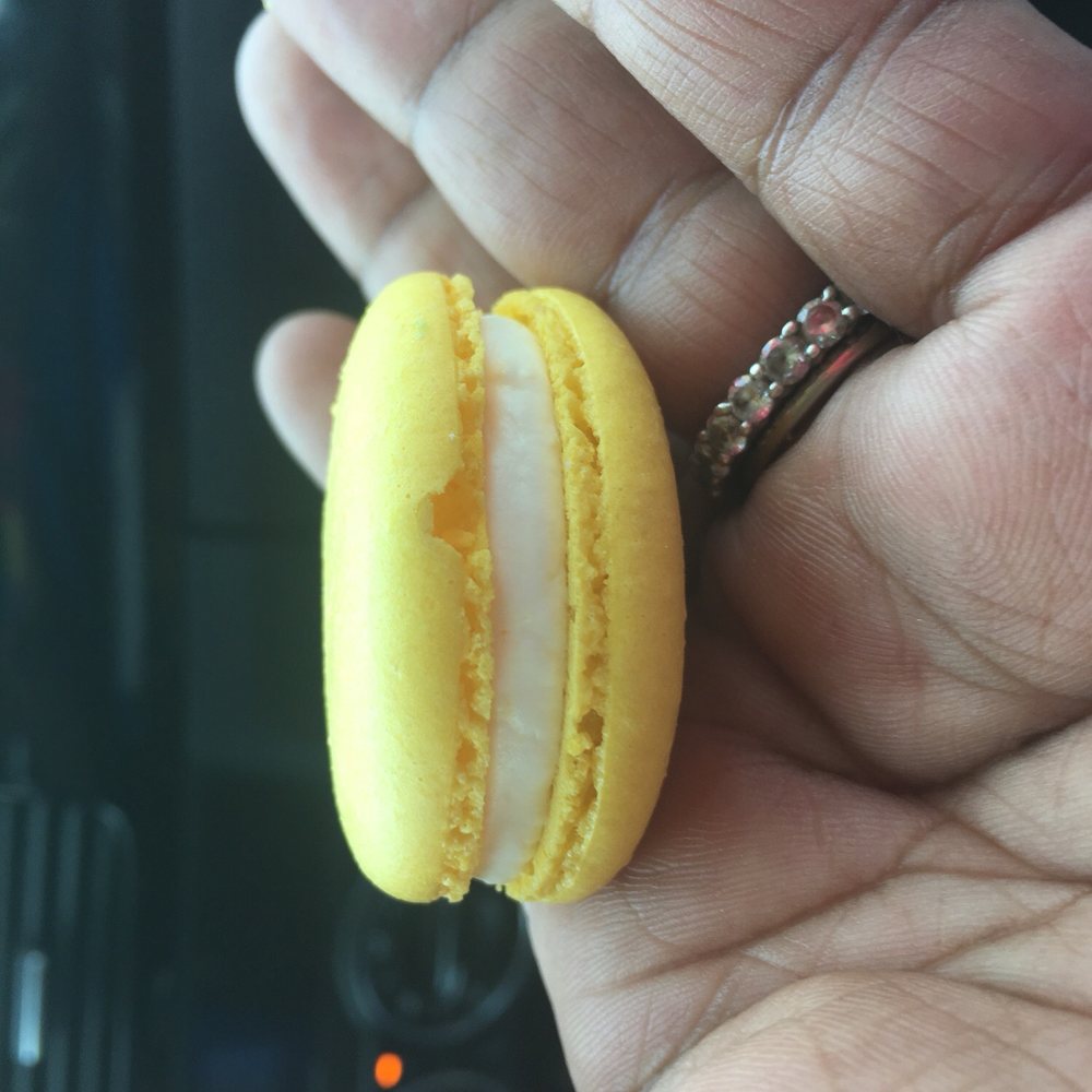 Adelyn Bakery Boutique - Lemon - Bubble Tea Near Me - Round Rock, Texas