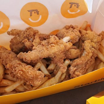 Starbird Chicken - Chicken tender box. They forgot our slaw and sauces.  Went back and they ran out of slaw, but wasabi mayo was really good!! - Chicken Shop Near Me - Campbell, California