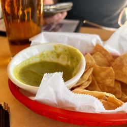 Aliyahs Kitchen Seafood & Grill - Homemade green salsa and chips